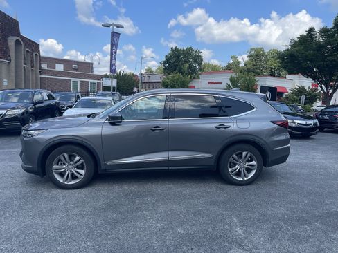 Used 2023 Acura MDX SH-AWD image 4