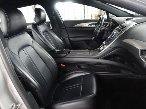Used 2018 Lincoln MKZ Premiere image 24
