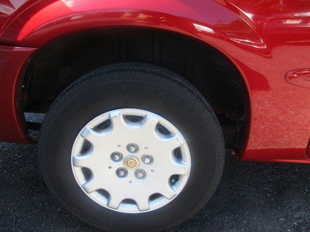Used 2002 Chrysler Town & Country LX FWD image 11