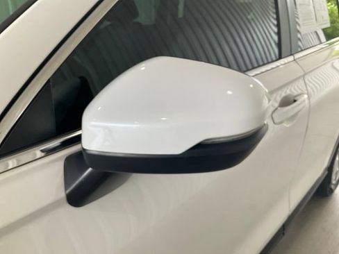 Certified 2024 Honda CR-V EX image 3