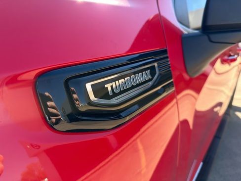 New 2026 GMC Sierra 1500 Elevation image 7