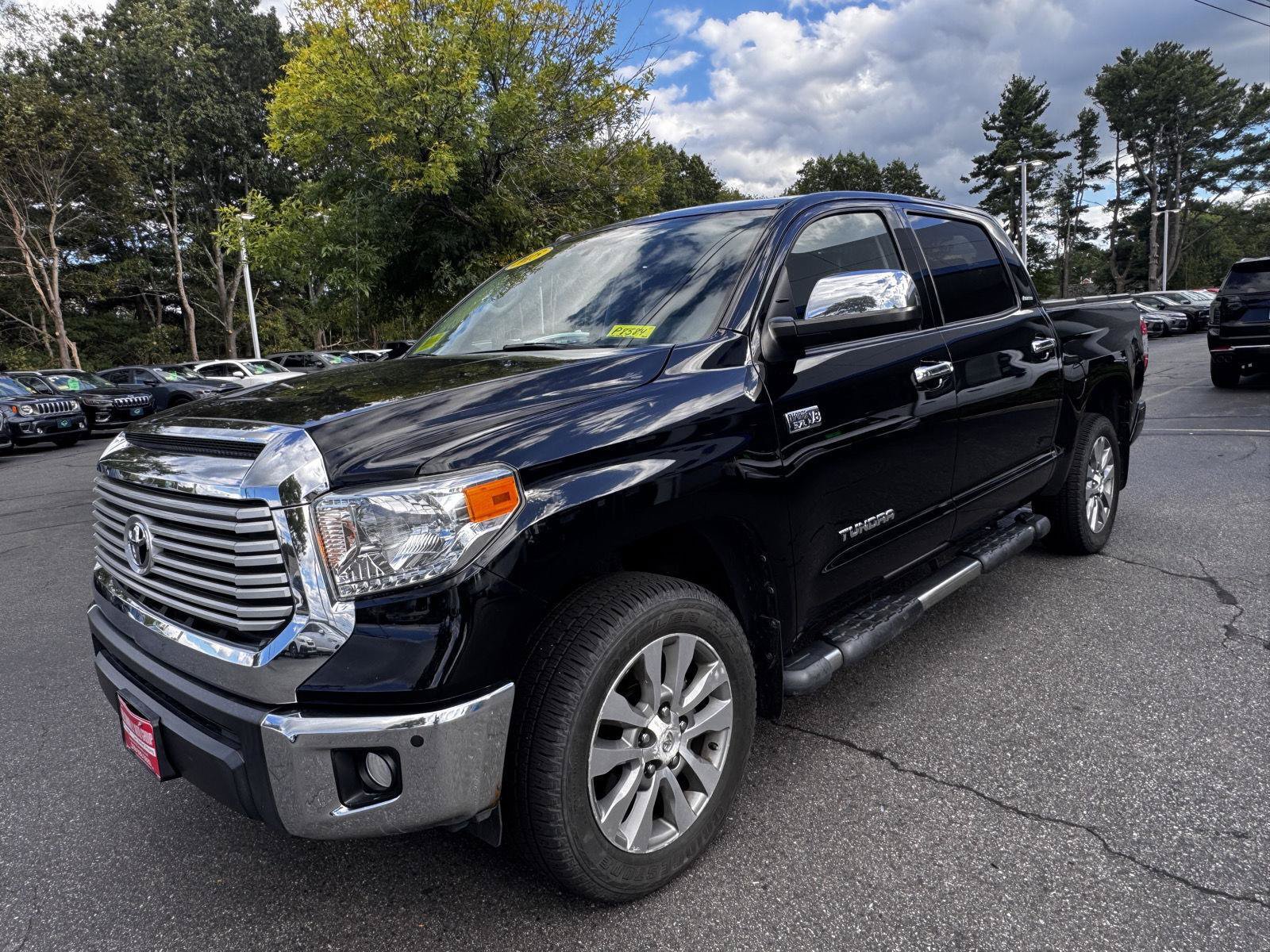 Used 2015 Toyota Tundra Limited w/ Limited Premium Package AWD/4WD image 3
