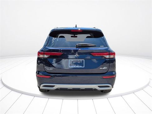 New 2025 Mitsubishi Outlander SEL image 5