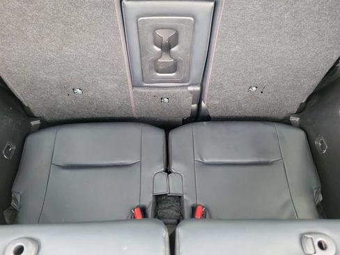 Used 2024 Mitsubishi Outlander SE FWD image 13