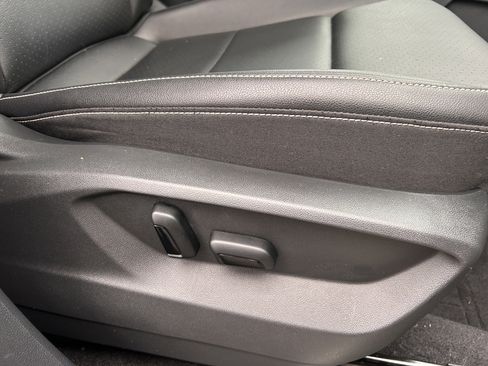 Certified 2023 Volkswagen Atlas SEL image 26