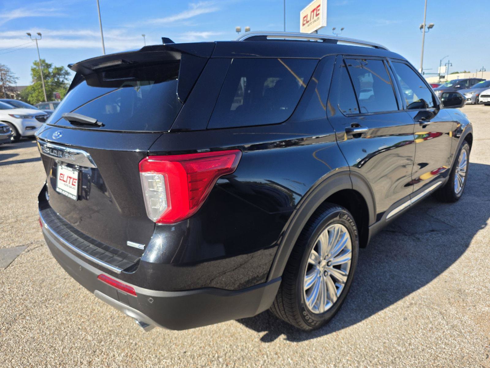 Used 2020 Ford Explorer Limited AWD/4WD image 5