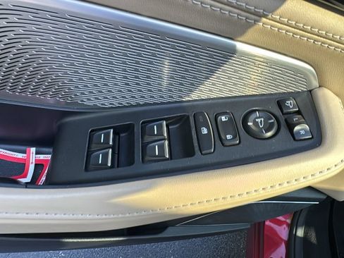 Used 2023 Acura MDX SH-AWD w/ Advance Package image 12