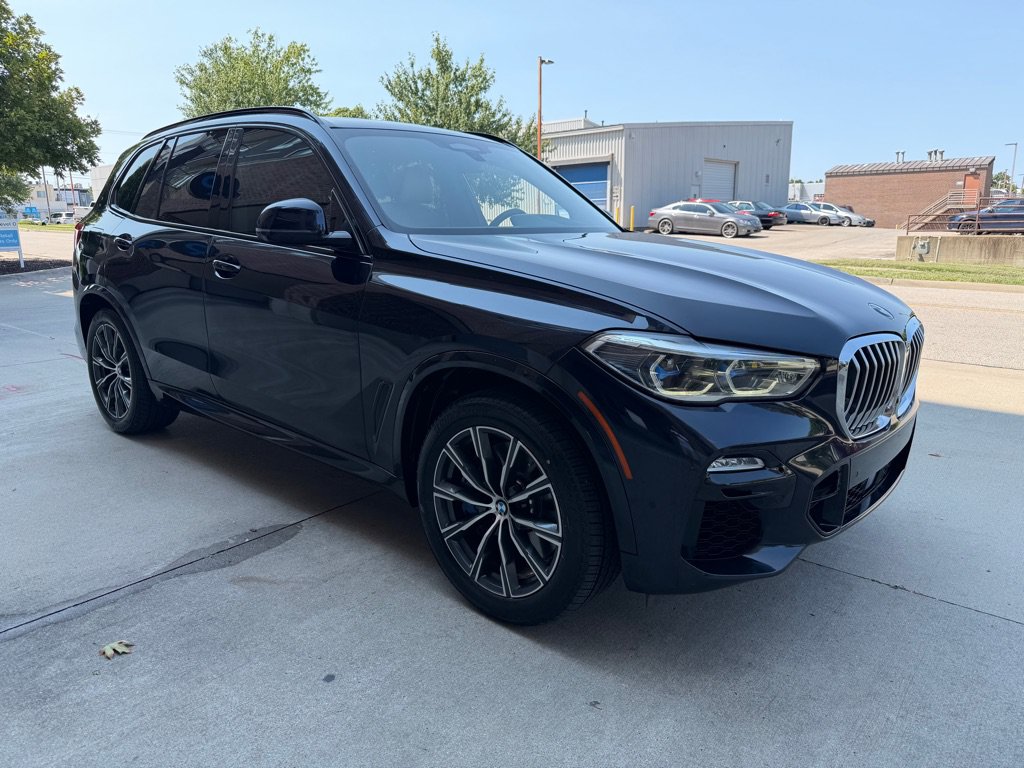Used 2019 BMW X5 xDrive50i w/ M Sport Package AWD/4WD image 1
