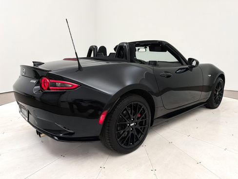 Used 2016 MAZDA MX-5 Miata Club w/ Brembo/BBS Package image 17