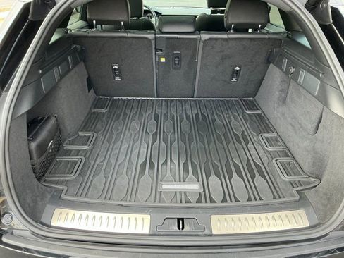 Used 2024 Land Rover Range Rover Velar Dynamic SE image 24