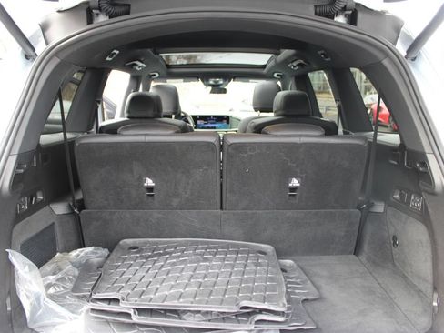 Used 2025 Mercedes-Benz GLS 450 4MATIC image 22