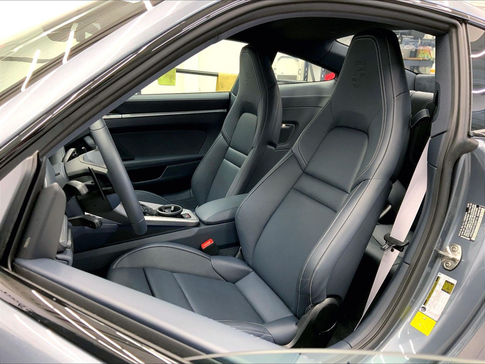 Used 2026 Porsche 911 Carrera RWD image 5