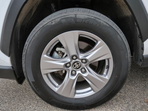 Certified 2025 Toyota RAV4 XLE image 16