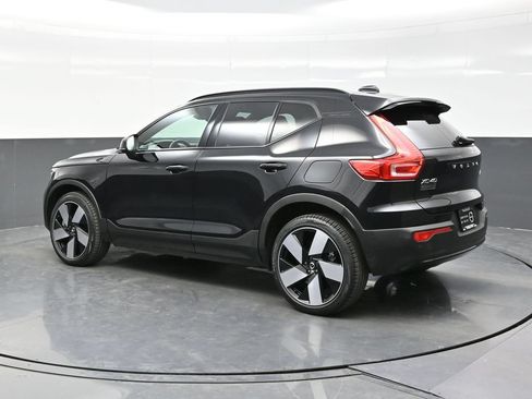 Used 2023 Volvo XC40 Recharge Ultimate w/ Protection Package Premier AWD/4WD image 4