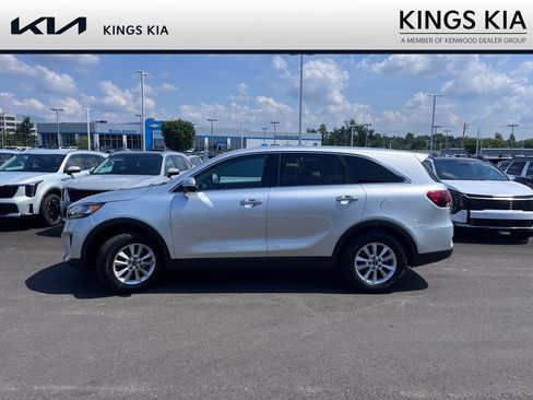 Used 2019 Kia Sorento L FWD image 6