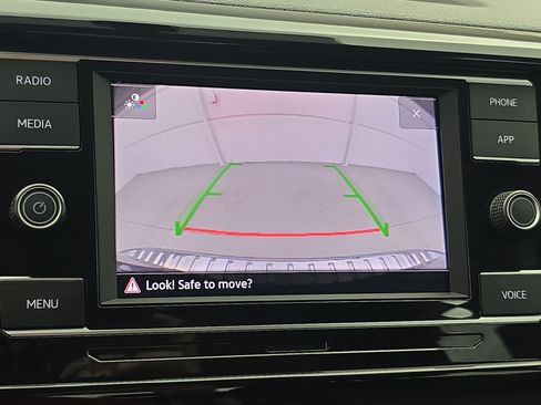 Certified 2023 Volkswagen Taos S FWD image 22