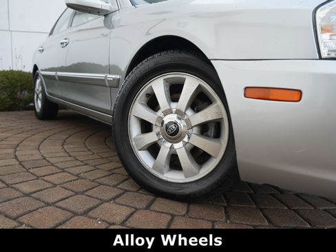 Used 2005 Kia Optima EX image 16