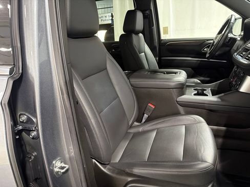 Certified 2021 Chevrolet Tahoe LT w/ Luxury Package AWD/4WD image 23