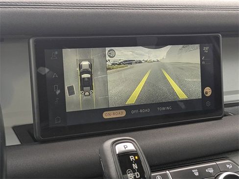 Used 2021 Land Rover Defender 110 SE image 19