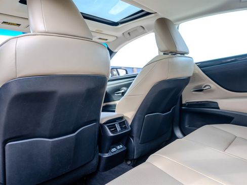 Used 2020 Lexus ES 350 image 30