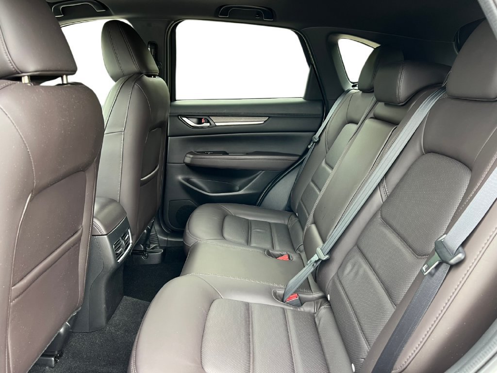 Used 2023 MAZDA CX-5 Signature AWD/4WD image 7