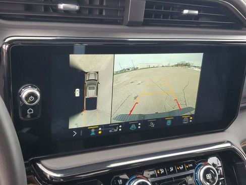 Certified 2023 GMC Sierra 1500 AT4 w/ AT4 Premium Package image 17