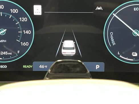 Used 2024 Hyundai Santa Fe Limited image 19