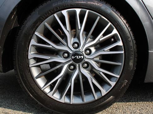 Used 2022 Kia Forte GT-Line w/ GT-Line Premium Package image 22