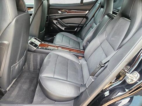 Used 2012 Porsche Panamera Turbo image 19