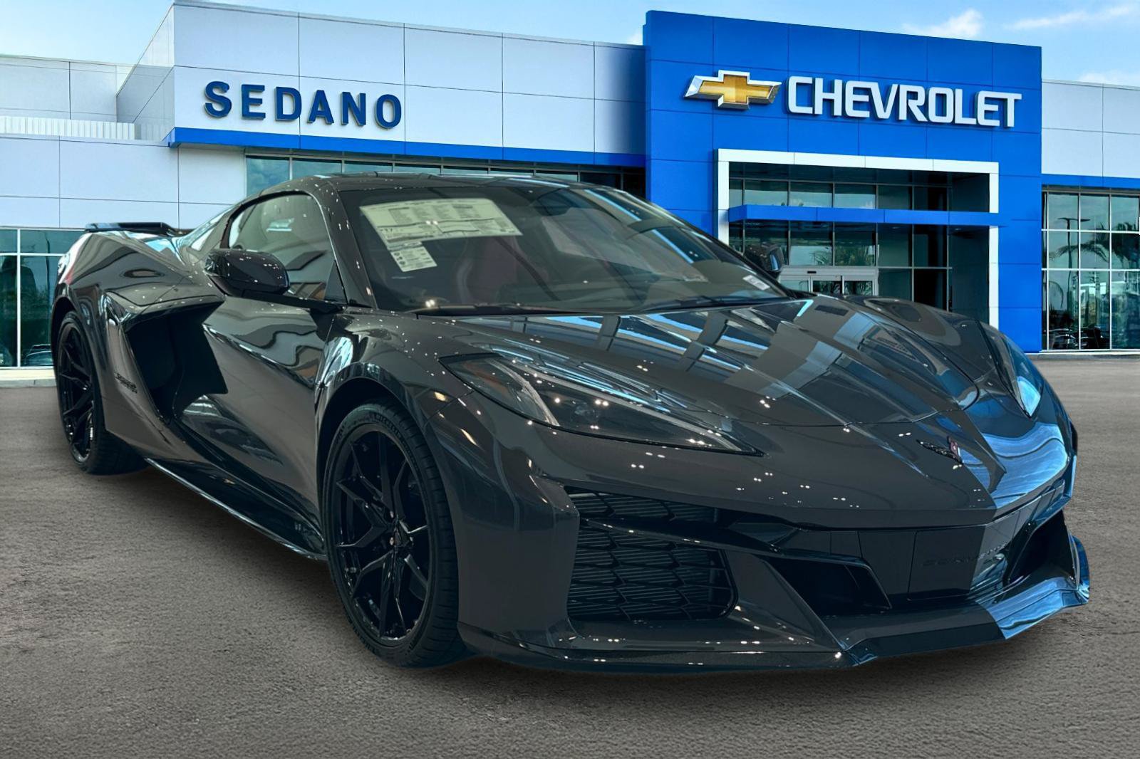New 2027 Chevrolet Corvette Grand Sport RWD image 2