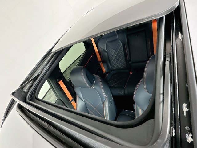 Certified 2026 Genesis GV70 3.5T Sport Prestige AWD/4WD image 22