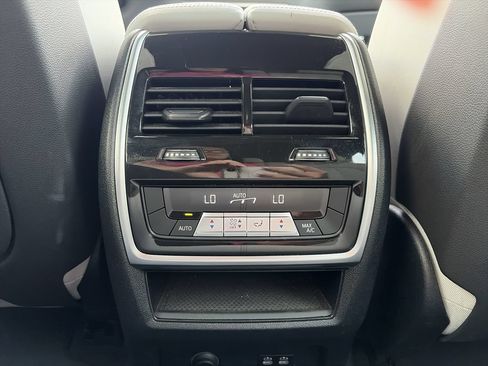 Used 2024 BMW X5 xDrive40i w/ Premium Package AWD/4WD image 31