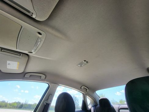 Used 2013 Nissan Sentra SL FWD image 23