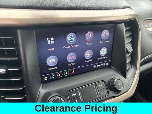 Used 2020 GMC Acadia Denali w/ Denali Ultimate Package image 23