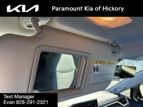 Used 2020 Toyota RAV4 XLE Premium image 31