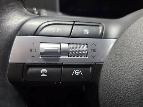 Used 2025 Hyundai Tucson SEL AWD/4WD image 19