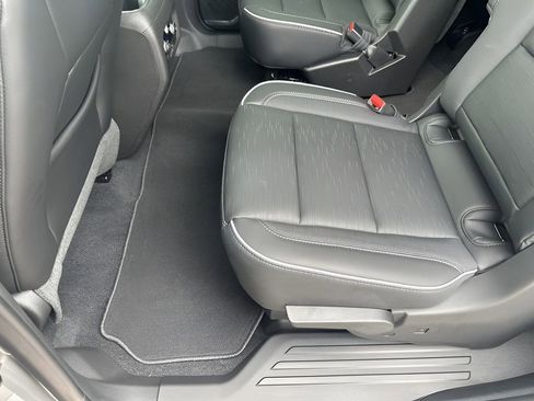 New 2025 Buick Enclave Sport Touring w/ Super Cruise Package image 21