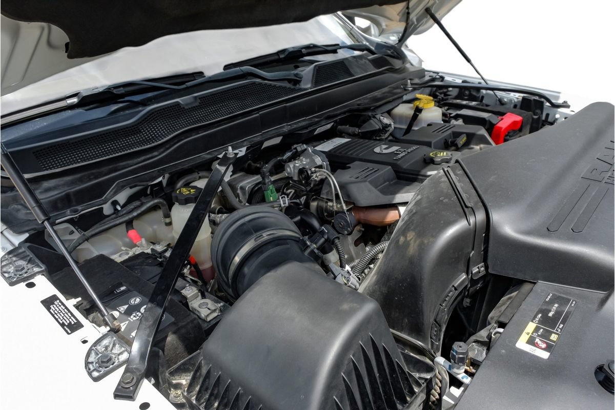 Used 2023 RAM 3500 Limited AWD/4WD image 59