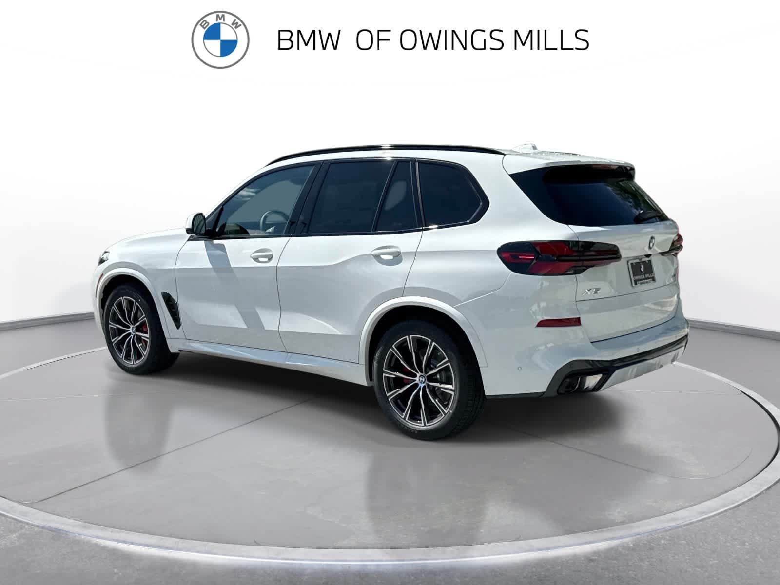 Used 2026 BMW X5 xDrive40i w/ M Sport Package AWD/4WD image 6