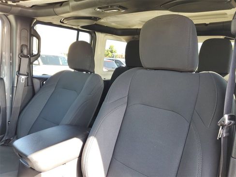 Used 2020 Jeep Wrangler Unlimited Sport image 11