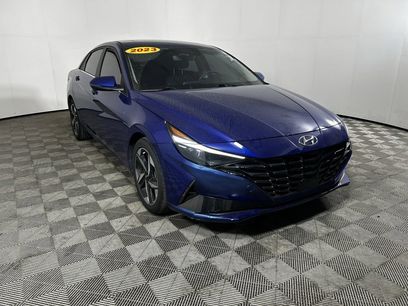Used 2023 Hyundai Elantra Limited