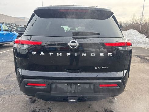 Used 2023 Nissan Pathfinder SV w/ Cargo Package image 4