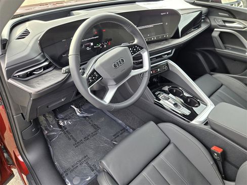 New 2025 Audi Q5 Premium Plus image 19