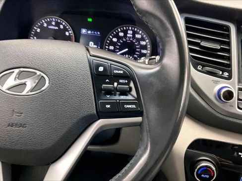 Used 2017 Hyundai Tucson Value AWD/4WD image 22