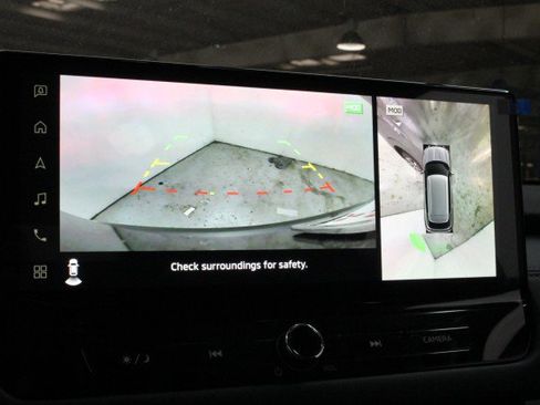 New 2026 Mitsubishi Outlander SEL image 13