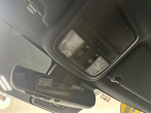 Used 2024 Honda Passport EX-L image 28
