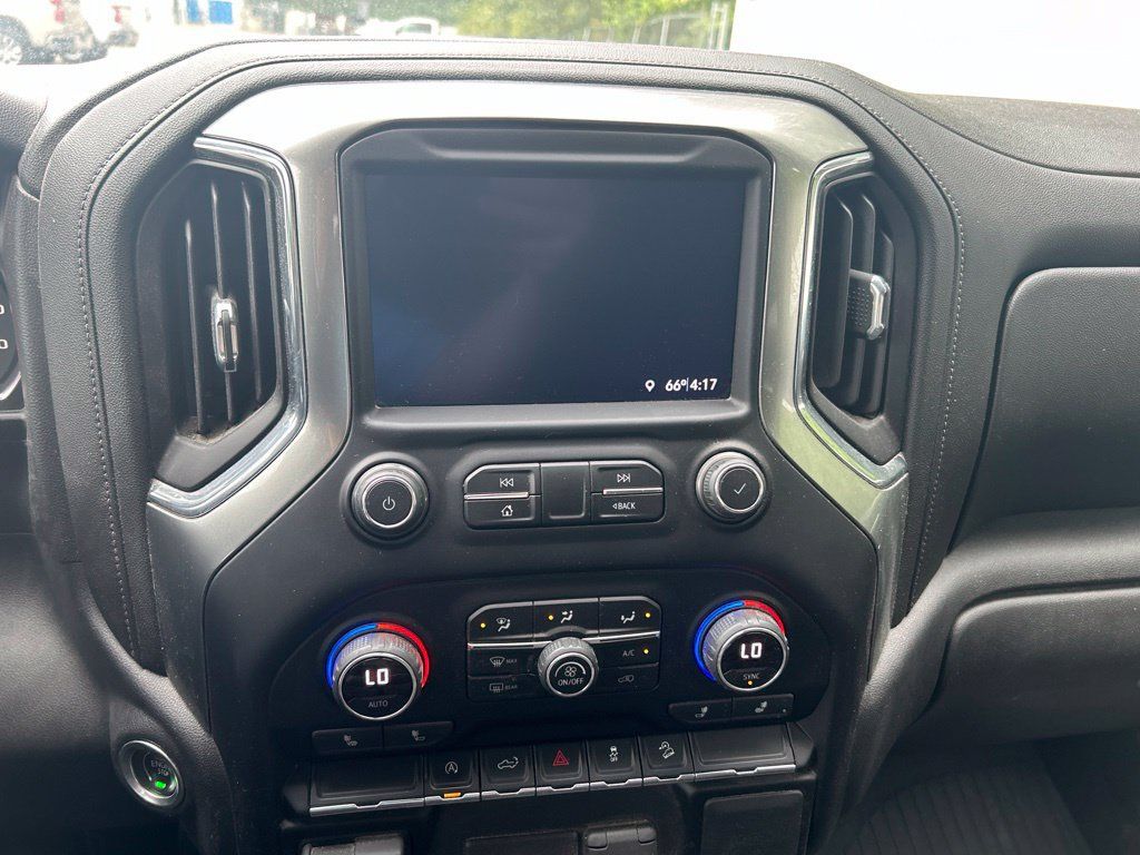 Used 2021 Chevrolet Silverado 1500 RST AWD/4WD image 13