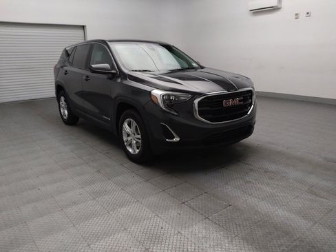Used 2020 GMC Terrain SLE FWD image 13