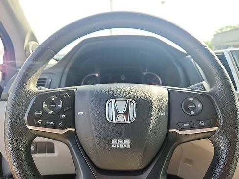 Used 2021 Honda Pilot LX image 18
