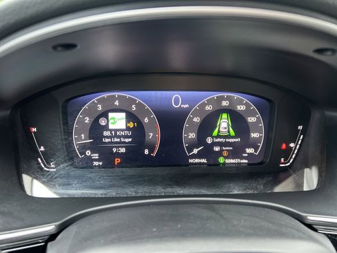 Used 2024 Honda Civic Touring image 19